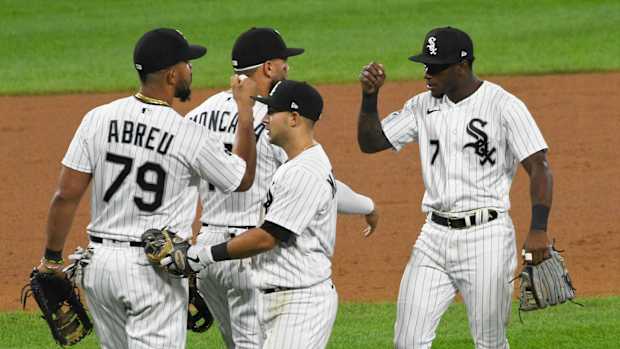 José Abreu Yoán Moncada Tim Anderson Nick Madrigal postgame W v MIN 2020-09-14 (David Banks) USATSI_14932845